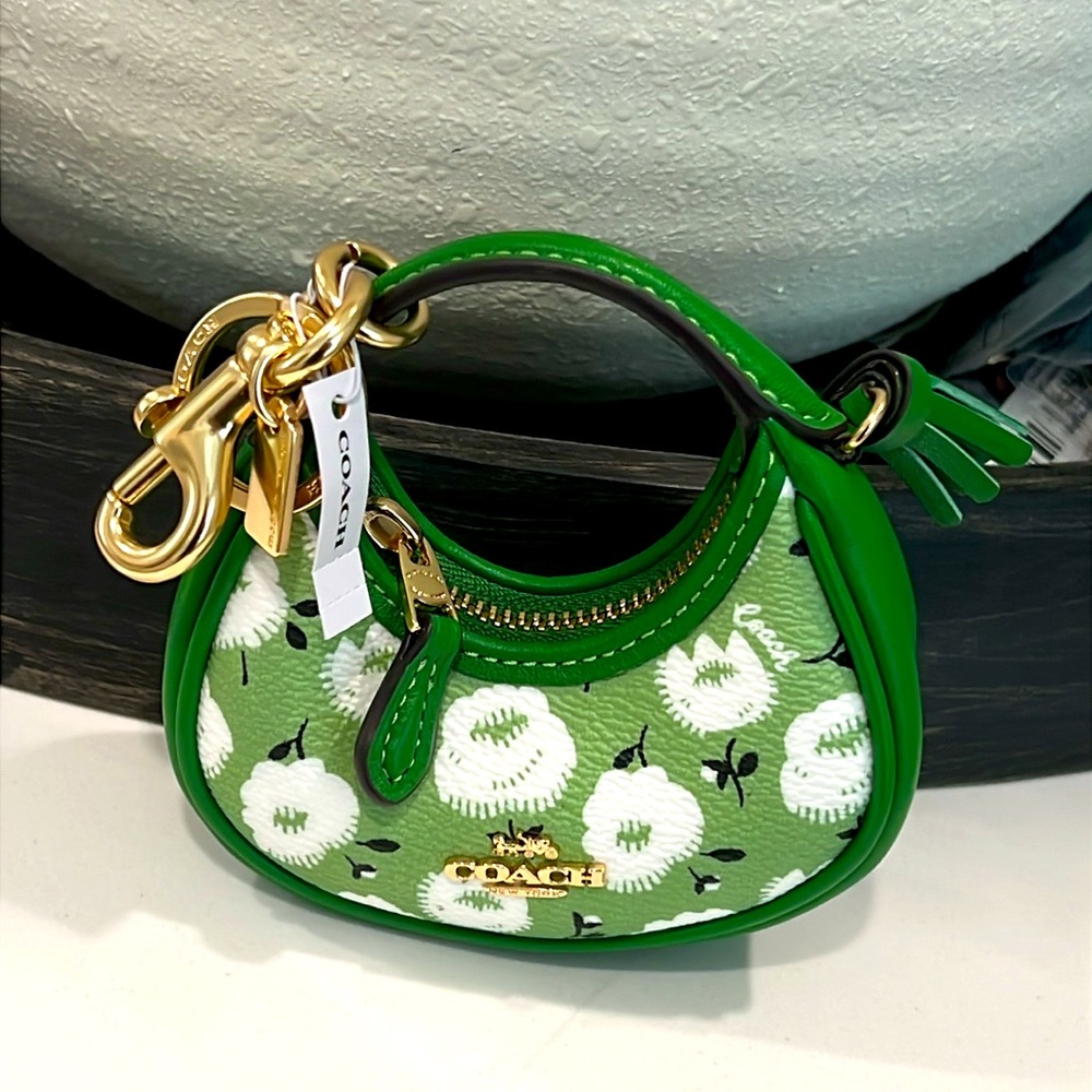 💚Cute. NWT COACH Mini Carmen Bag Charm. - Picture 13 of 16